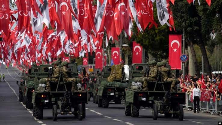 <p><span style="color:#B22222"><strong>1. T&Uuml;RKİYE </strong></span></p>
