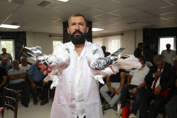 <p>B&ouml;yle sergilere, festivallere her zaman katılmaya &ccedil;alışıyoruz. Bizler i&ccedil;in aynı zamanda g&uuml;zel bir anı da oluyor." ifadelerini kullandı.</p>
