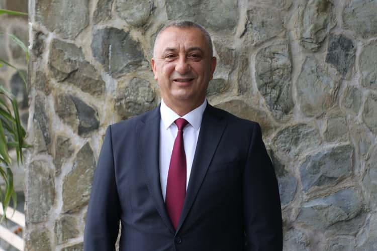 <p><strong>Engin Uysal: </strong>Kütahya Domaniç Belediye Başkanı<strong> (CHP'den istifa etti)</strong><br /> </p>