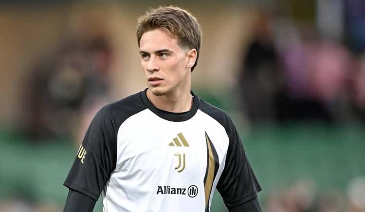 <p><strong>JUVENTUS'UN BEKLENTİSİ EN AZ 100 MİLYON EURO</strong></p>
