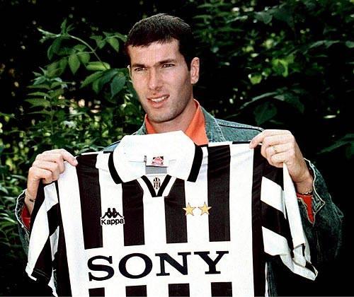 <p>Juventus tarihinin en pahalı bazı oyuncu satışları ş&ouml;yle:</p>
