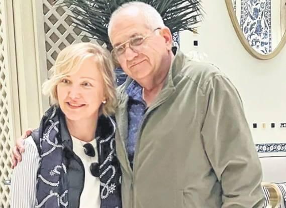 <p>G&uuml;naydın'a konuşan Ers&ouml;zl&uuml;, <strong><em>"Bug&uuml;ne kadar benim gibi yerli yabancı 26 kişiyi yanında &ccedil;alıştırdı. Hi&ccedil;birine &ccedil;ıkış parası vermeyip herkesi mağdur etti"</em></strong> ifadelerini kullandı.</p>
