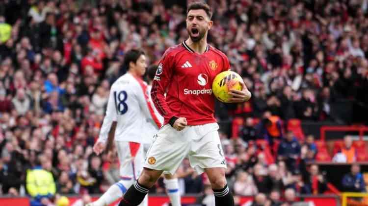 <p>Galatasaray, Bruno Fernandes transferi i&ccedil;in <strong>50 milyon Euro bonservis bedelini </strong>g&ouml;zden &ccedil;ıkarmış durumda.</p>
