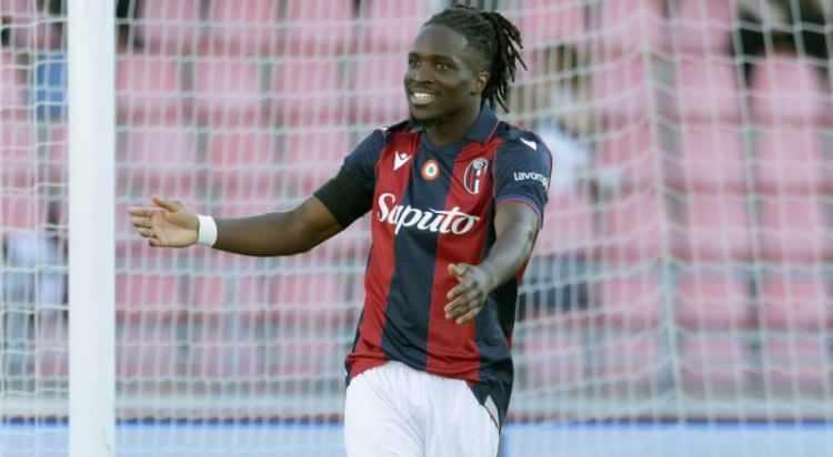 <p>İtalyan basını, Bologna'nın Fenerbah&ccedil;e'nin Jonathan Rowe i&ccedil;in yaptığı teklifi kabul etmediğini &ouml;ne s&uuml;rd&uuml;.<br />
<br />
(Takvim)</p>
