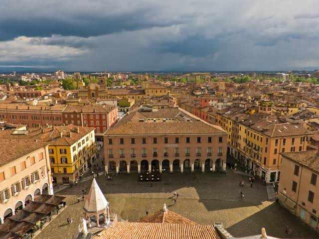 <p><strong>66 - MODENA (İTALYA)</strong></p>

<p>&nbsp;</p>
