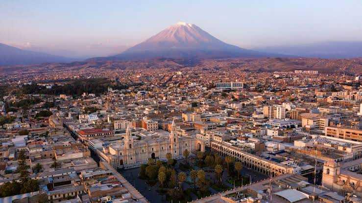 <p><strong>61 - AREQUİPA (PERU)</strong></p>

<p>&nbsp;</p>
