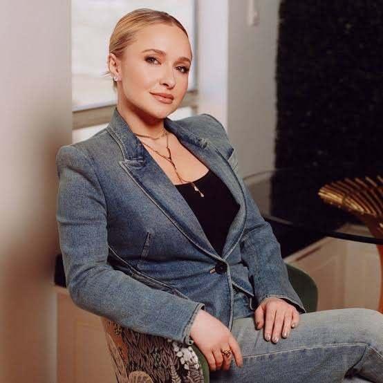<p>D&uuml;nya &ccedil;apında tanınan ve aldığı rollerle kariyerinde b&uuml;y&uuml;k başarılar elde eden Panattiere&rsquo;nin &ouml;l&uuml;m&uuml;n&uuml; babası Skip Panettiere doğruladı.</p>
