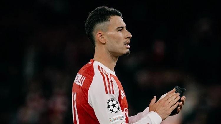 <p>Yıldız futbolcunun Arsenal'deki geleceğiyle ilgili soru işaretleri giderek b&uuml;y&uuml;yor.</p>
