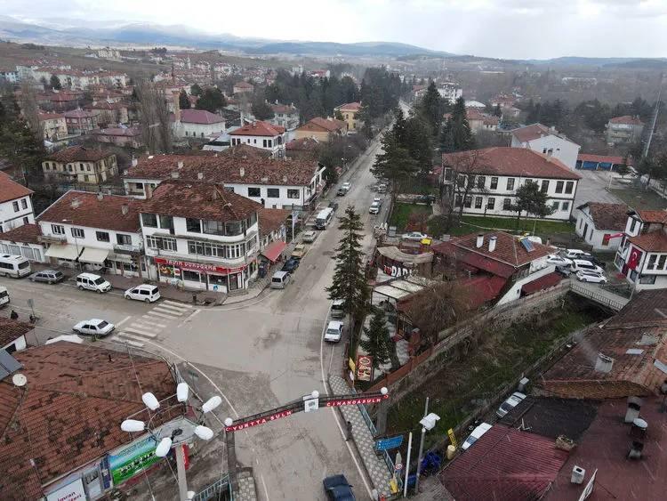 <p><span style="color:#B22222"><strong>DADAY</strong></span></p>

<p>&nbsp;</p>

<p><strong>(KASTAMONU)</strong></p>

<p>&nbsp;</p>
