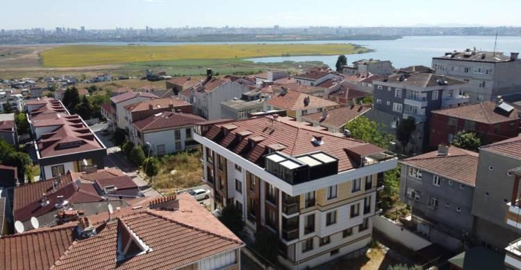 <p><strong>FİRUZK&Ouml;Y</strong></p>
