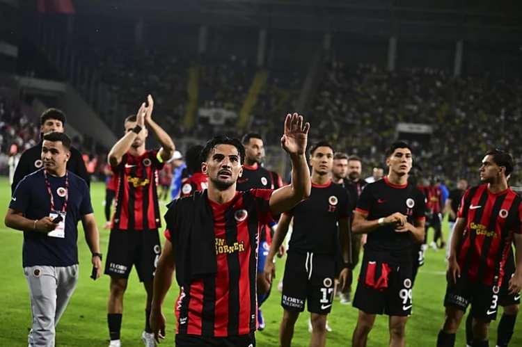<p>Gen&ccedil;lerbirliği | Y&uuml;zde 0.1</p>
