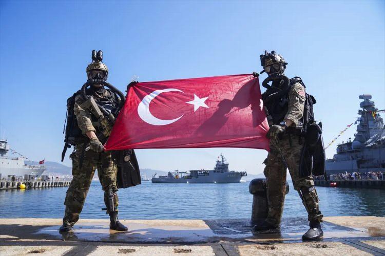 <p>Timler farklı harek&acirc;t senaryoları &uuml;zerinden rehine kurtarma, mayın imha, su altından sızma ve gemiye &ccedil;ıkma kabiliyetlerini sergileyecek</p>

<p>&nbsp;</p>
