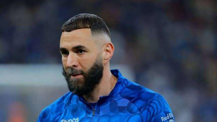 <p>Trabzonsporlu yetkililerin Benzema i&ccedil;in girişimlerini s&uuml;rd&uuml;rmesi bekleniyor.</p>

