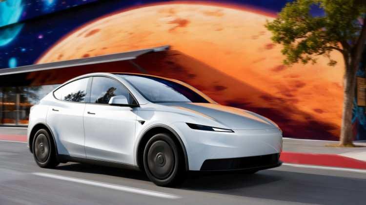 <p><strong><span style="color:rgb(178, 34, 34)">TESLA MODEL Y&nbsp;</span>&nbsp;&nbsp;|&nbsp; 1,9 MİLYON ADET</strong></p>

<p>&nbsp;</p>

<p>Seri başlangıcı: 2017&nbsp; |&nbsp; ABD</p>
