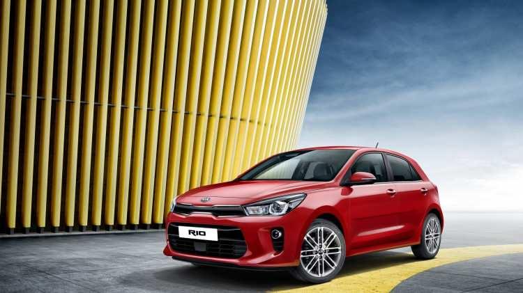 <p><span style="color:#B22222"><strong>KIA RİO</strong></span>&nbsp; |&nbsp; <strong>4,5 MİLYON</strong></p>

<p>&nbsp;</p>

<p>2000 | G&uuml;ney Kore</p>
