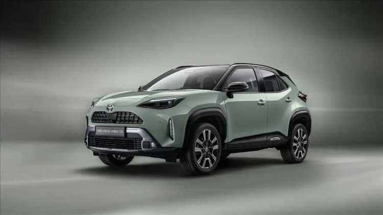 <p><strong><span style="color:rgb(178, 34, 34)">TOYOTA YARİS</span>&nbsp; |&nbsp; 8,7 MİLYON</strong></p>

<p>&nbsp;</p>

<p>1999 | Japonya</p>
