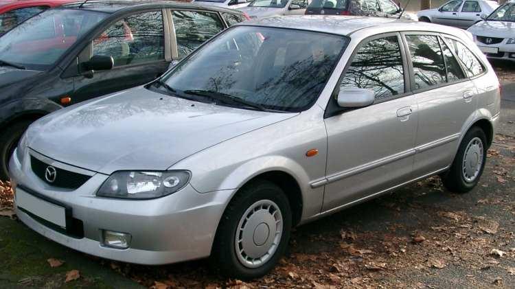 <p><strong><span style="color:rgb(178, 34, 34)">MAZDA FAMILIA&nbsp;&nbsp;</span>|&nbsp; 10 MİLYON</strong></p>

<p>&nbsp;</p>

<p>1963 | Japonya</p>
