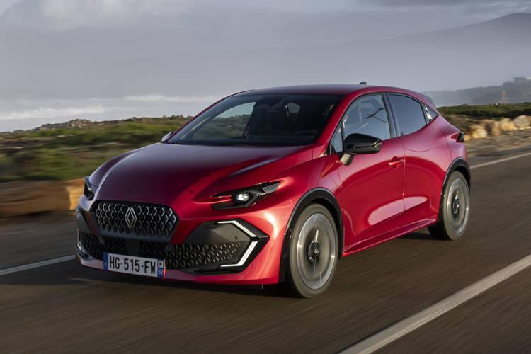 <p><span style="color:inherit"><strong><span style="color:rgb(178, 34, 34)">RENAULT CLİO</span>&nbsp; |&nbsp; 15 MİLYON</strong></span></p>

<p><span style="color:inherit">&nbsp;</span></p>

<p><span style="color:inherit">1990 | Fransa</span></p>

<p>&nbsp;</p>
