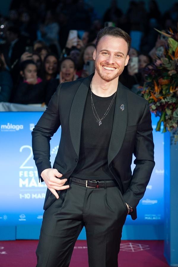 <p>Kerem Bürsin - 11,2 Mn takipçi&nbsp;</p>
