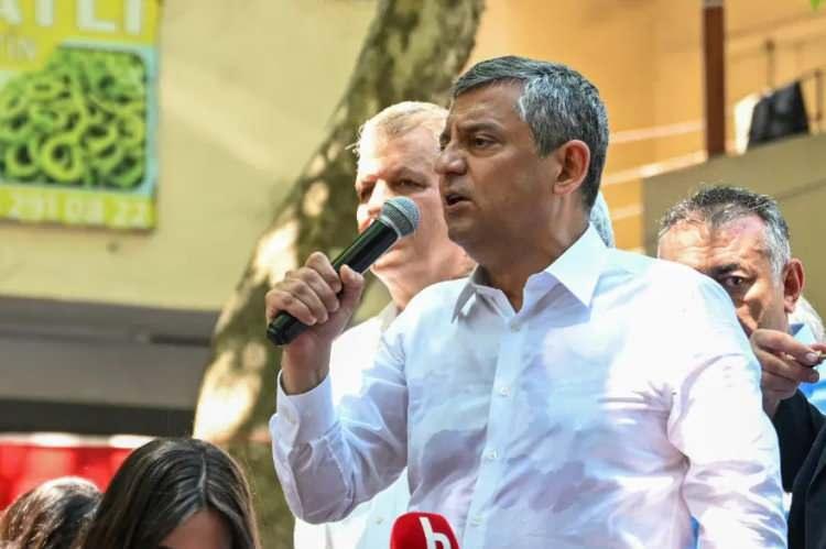 <p>Yalova Belediye Başkanı Mehmet G&uuml;rel</p>

<p>Yalova-Altınova-Kaytazdere Belediye Başkanı Doğan &Ccedil;itil</p>

<p>Yalova-Altınova-Subaşı Belediye Başkanı Turan Canbay</p>

<p>Yalova-&Ccedil;ınarcık-Koru Belediye Başkanı Kamil Yaman</p>

<p>Yalova-&Ccedil;ınarcık Belediye Başkanı Avni Kurt</p>

<p>Yalova-&Ccedil;iftlikk&ouml;y Belediye Başkanı Adil Yele</p>

<p>Yalova-Merkez-Kadık&ouml;y Belediye Başkanı Yılmaz Tavşan</p>

<p>Yozgat-Sorgun-Bahadın Belediye Başkanı Sami Eroğlu</p>

<p>Zonguldak Belediye Başkanı Tahsin Erdem</p>

<p>Zonguldak-&Ccedil;aycuma-Filyos Belediye Başkanı Erol Acar</p>

<p>Zonguldak-&Ccedil;aycuma-Saltukova Belediye Başkanı Alim Gen&ccedil;</p>

<p>Zonguldak-G&ouml;k&ccedil;ebey-Bakacakkadı Belediye Başkanı Oktay Albuz</p>

<p>Zonguldak-G&ouml;k&ccedil;ebey Belediye Başkanı Vedat &Ouml;zt&uuml;rk</p>

<p>Zonguldak-Kilimli-Gelik Belediye Başkanı Burhan Sezgin</p>

<p>Zonguldak-Kilimli-Muslu Belediye Başkanı Fırat Kabadayı</p>

<p>Zonguldak-Kozlu Belediye Başkanı Altuğ D&ouml;kmeci</p>

<p>Zonguldak-Merkez-Karaman Belediye Başkanı Mustafa Kalaycı</p>
