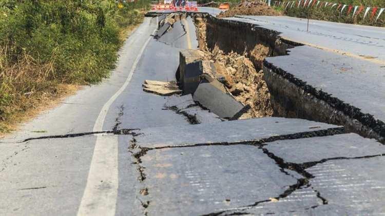 <p>Bornova, Bayraklı, Konak, Karşıyaka, Kemalpaşa, Gaziemir, Menderes, Seferihisar, G&uuml;zelbah&ccedil;e, Urla ve Karaburun.</p>
