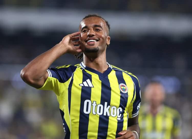 <p>SOL BEK: ARCHIE BROWN</p>
