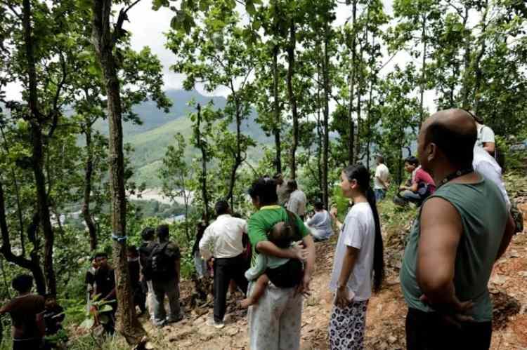 <p>Nepal coğrafi yapısı nedeniyle yıkıcı sel ve &ccedil;ığ felaketleriyle tanınıyor...</p>
