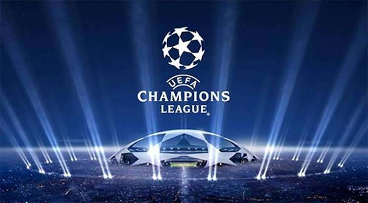 <p>Şampiyonlar Ligi'nde en son 2007-2008 sezonunda S&uuml;per Lig şampiyonu Fenerbah&ccedil;e ile lig ikincisi Beşiktaş, &ouml;n eleme turlarını ge&ccedil;erek grup aşamasına katılmıştı.<br />
<br />
Bu sezonun ardından T&uuml;rkiye, Şampiyonlar Ligi'nde aynı sezonda iki takımla grup veya lig aşamasında temsil edilememişti.<br />
&nbsp;</p>
