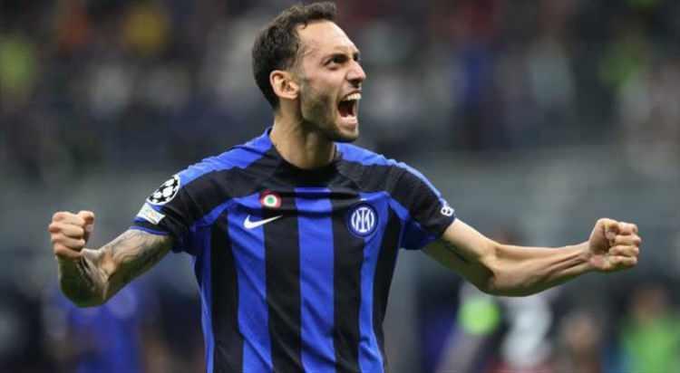 <p>2- Inter | 1777.75 (Ortalama Rakip Elo)</p>
