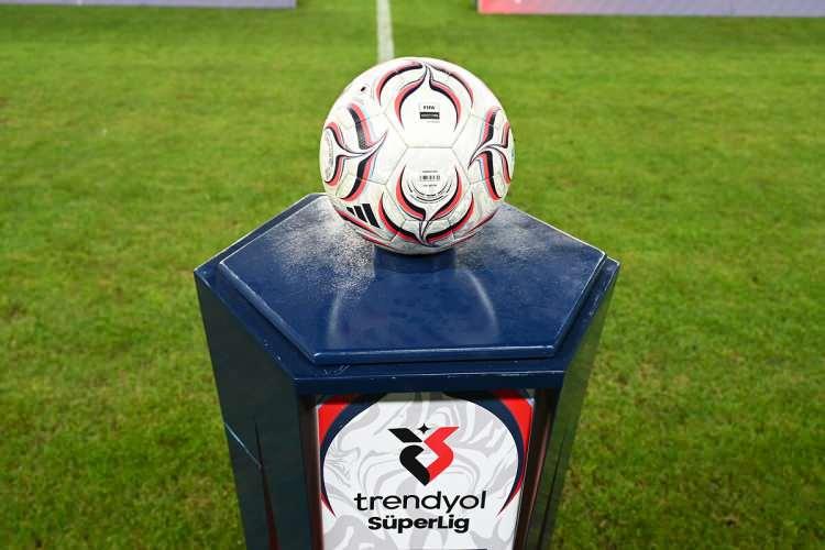 <p>İşte S&uuml;per Lig'in en değerli 10 takımı:</p>
