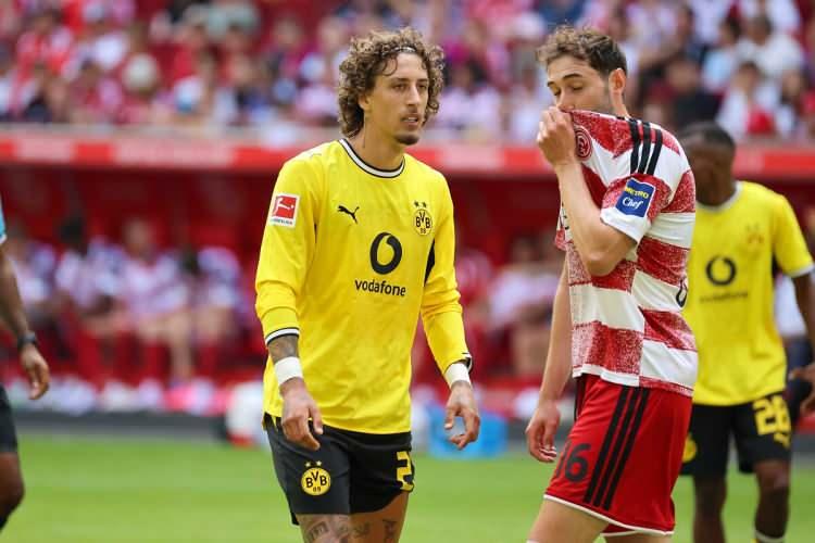 <p><strong>DORTMUND'A RESMİ TEKLİF</strong></p>
