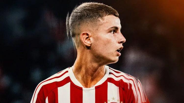 <p>Christos Mouzakitis ➡ Hull City</p>
