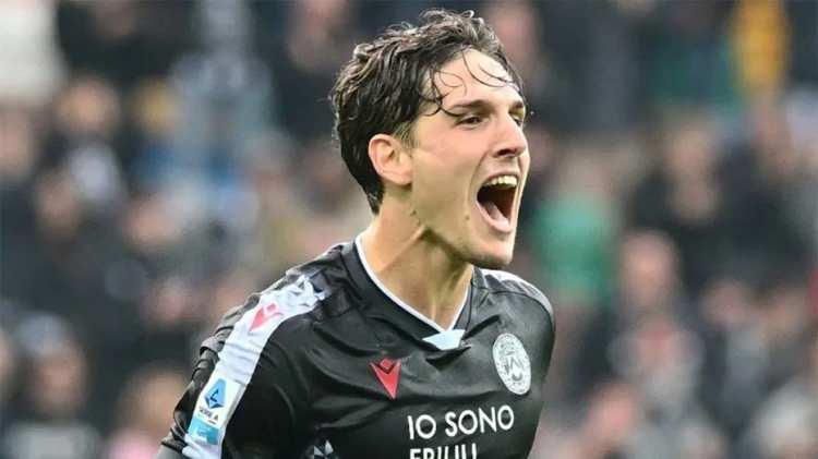 <p>Nicolo Zaniolo ➡ Udinese</p>
