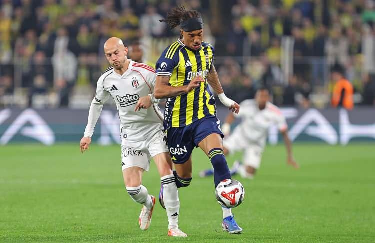 <p><strong>Yapay zeka uygulaması ChatGPT'ye</strong> g&ouml;re dev ma&ccedil;ta alınması en muhtemel sonu&ccedil; beraberlik.</p>
