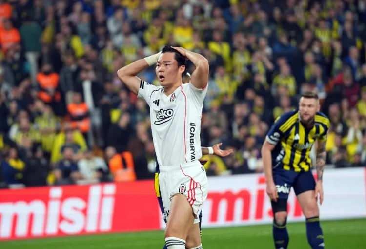 <p><strong>Bence ilk 20-25 dakika temkinli ama y&uuml;ksek tansiyonlu olacak. Fenerbah&ccedil;e'nin Kadık&ouml;y avantajıyla başlangı&ccedil;ta daha fazla topa sahip olmasını bekliyorum.</strong></p>
