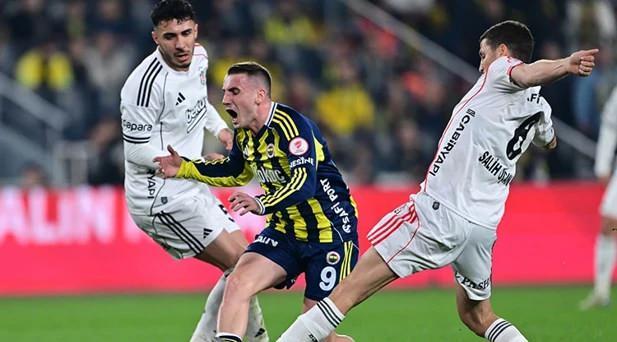<p><strong>Fenerbah&ccedil;e'nin son d&ouml;nemdeki &ccedil;ıkışı ve Kadık&ouml;y fakt&ouml;r&uuml; bunu destekliyor; takım son 3 resmi ma&ccedil;ını kazanmış durumda.</strong></p>
