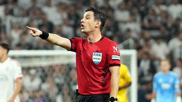 <p>Halil Umut Meler'in y&ouml;neteceği derbi, saat&nbsp;20:00'de başlayacak ve BeIN SPORTS 1'den yayınlanacak.</p>
