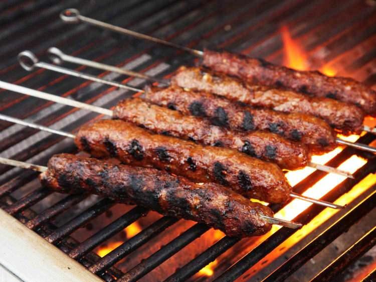 <p><span style="color:#B22222"><strong>36. SEEKH KABAB</strong></span></p>

<p>&Uuml;lke: Pakistan<br />
Puan: 4.1</p>
