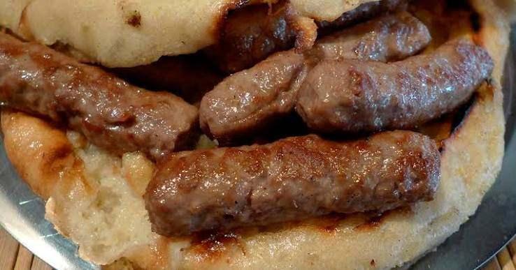 <p><span style="color:#B22222"><strong>1. TRAVNİČKİ ĆEVAPİ</strong></span></p>

<p>&Uuml;lke: Bosna Hersek</p>

<p>Puan: 4.5</p>
