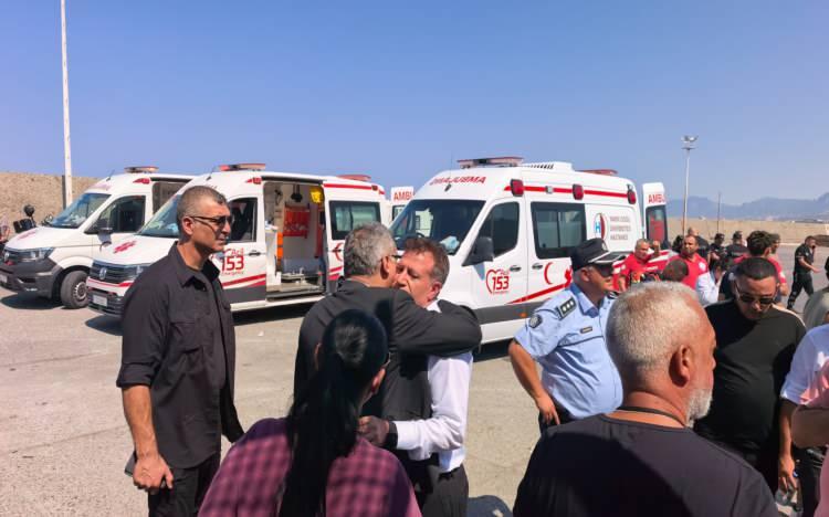 <p>Kuzey Kıbrıs T&uuml;rk Cumhuriyeti'nin (KKTC) Girne Limanı'ndan Mersin'in Taşucu Limanı'na doğru yola &ccedil;ıkan katamaran tipi yolcu gemisinde can pazarı yaşandı...&nbsp;</p>
