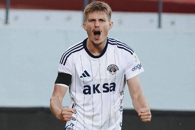 <p>6- Benedyczak | Kasımpaşa | 2 gol</p>
