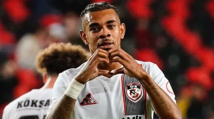 <p>2- Juninho Bacuna | Gaziantep | 2 (2 ma&ccedil;ta)</p>
