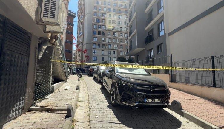 <p>Olay, d&uuml;n saat 05.00 sıralarında Yahya Kemal Mahallesi&rsquo;nde bulunan bir rezidansta meydana geldi.</p>
