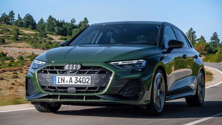 <p>Audi A3 Sportback TFSI 110 kW Advanced S tronic: 3.614.616 TL</p>

<p>&nbsp;</p>

