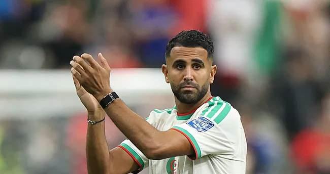 <p>Riyad Mahrez | Sağ kanat</p>
