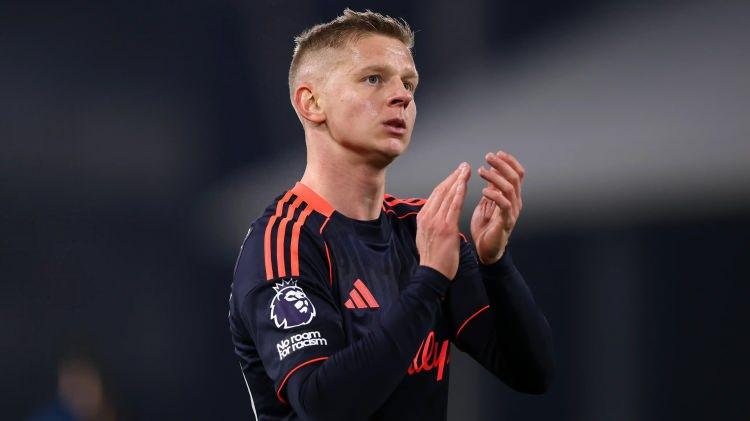 <p>Oleksandr Zinchenko | Sol bek</p>
