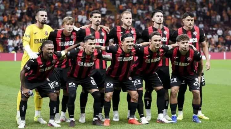 <p>- &Ccedil;orum FK, Kasımpaşa ve Erzurumspor; bu transfer d&ouml;neminde bonservis geliri elde edemedi.</p>
