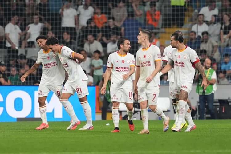 <p>En az transfer yapan kul&uuml;p Galatasaray oldu. (6)</p>
