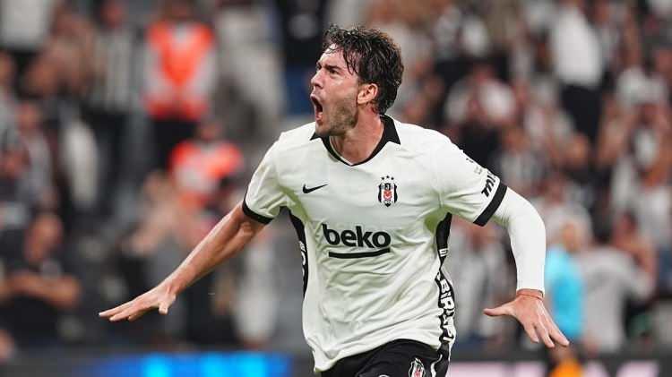 <p>4- Dusan Vlahovic | Beşiktaş | 35 milyon euro</p>
