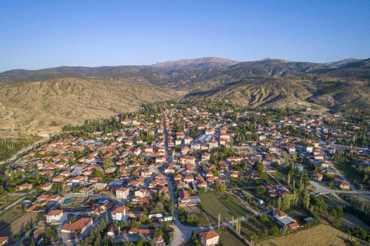 <p><strong>72. BURDUR: 378 bin 437</strong></p>
